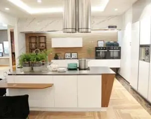 Baineng tủ bếp bằng thép không gỉ · đánh giá wishper of Wind cho tủ bếp tùy chỉnh cao cấp sang trọng nhẹ (1)
