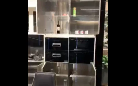Tủ bếp showroom 31